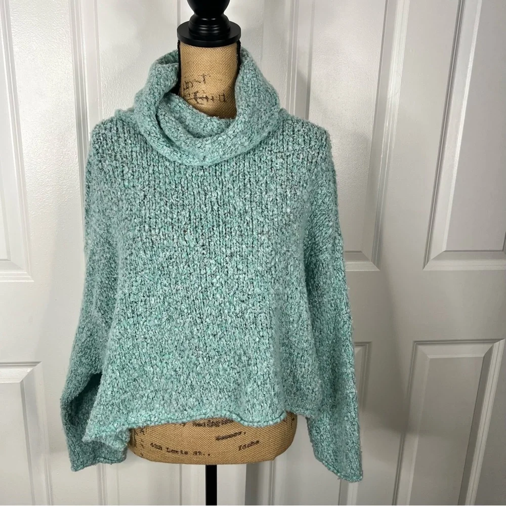 Sz XS Free People Soft Blue Cowl Neck Aqua Star Sweater $98 MSRP